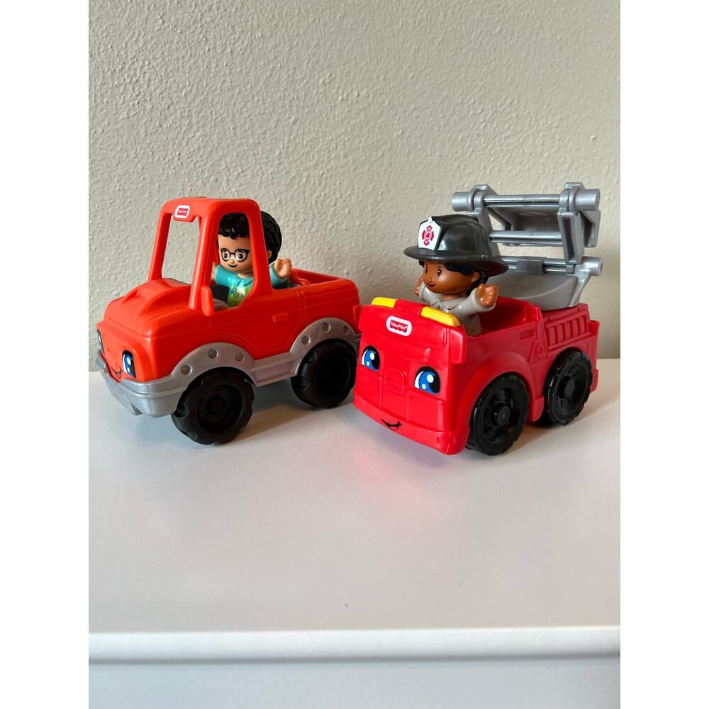 Fisher-Price Little People Pick-Up Truck and Fire Engine toy lot with Figures